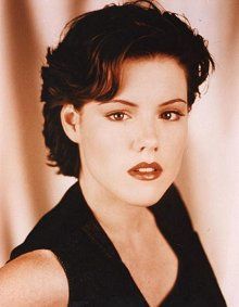 Kathleen Robertson