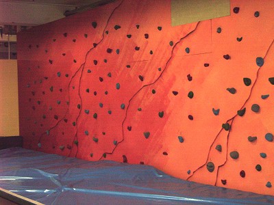[Kletterwand]
