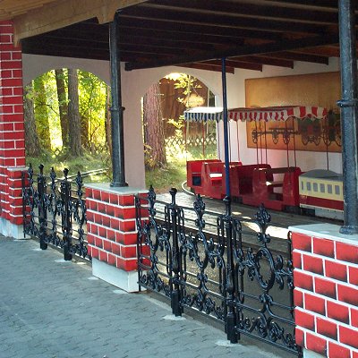 [Bahnhof der Eisenbahn, 24.10.2004]